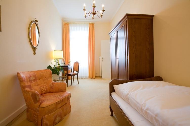 Hotel Romerbad Badenweiler Room photo